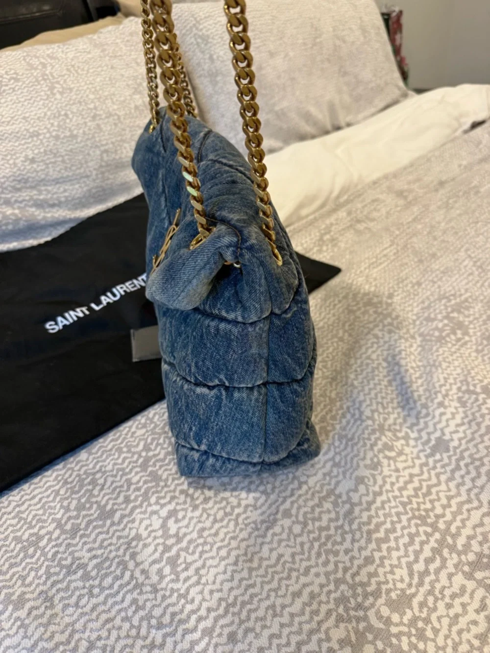 Saint Laurent Denim Medium Quilted Loulou - Picture 5 of 15